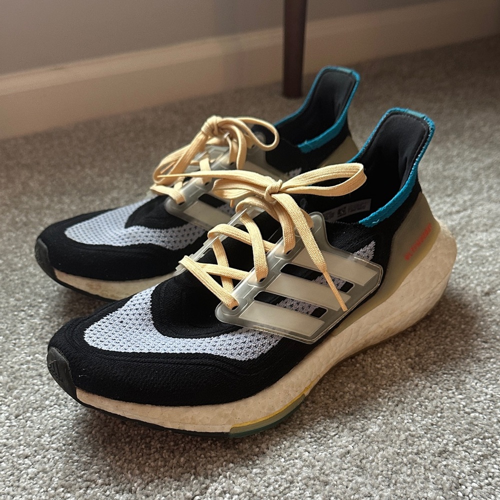 Adidas Ultraboost 21